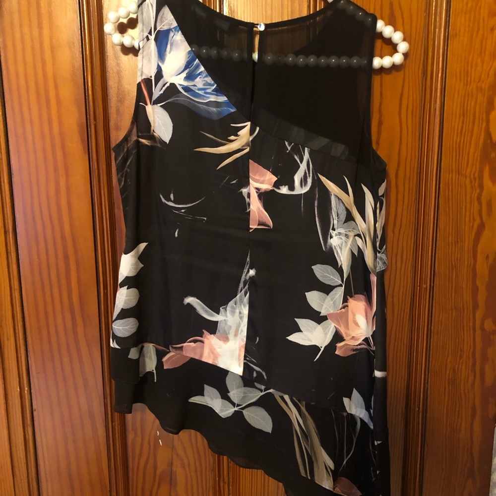 WHBM blouse - Picture 7 of 7